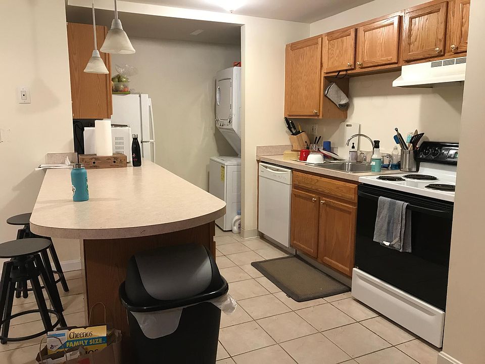 2nd image of 3 Douglas Park #313M