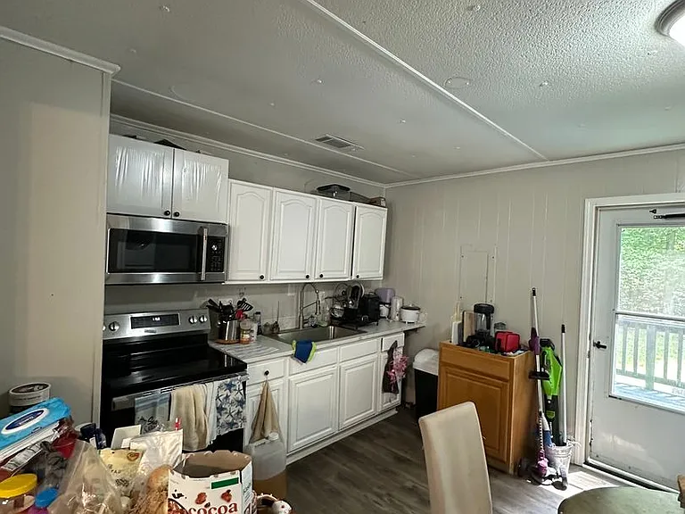 175 Sarsen Cir — Photo 9