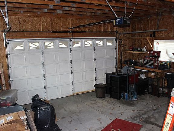 2 Car Garage