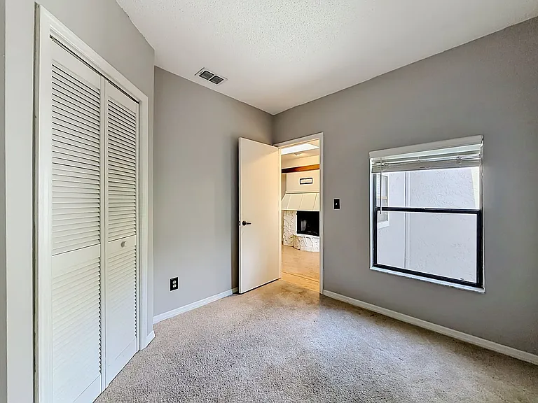 4405 W Fair Oaks Ave #18 — Photo 16