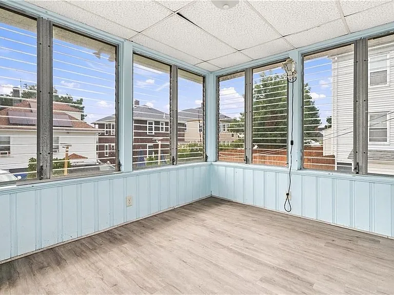 23 Amory St — Photo 30