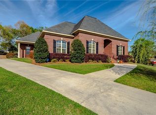 3215 Wynncliff Ct W, Mobile, AL 36695