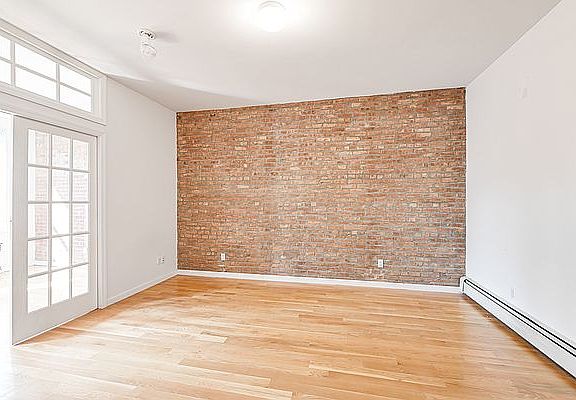 4th image of 172 E 108th St Floor 3