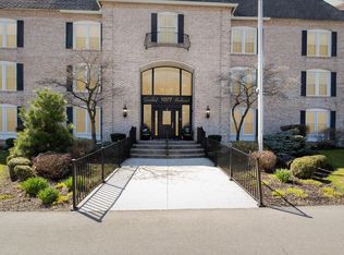 1077 Greenleaf Blvd APT 316, Elkhart, IN 46514