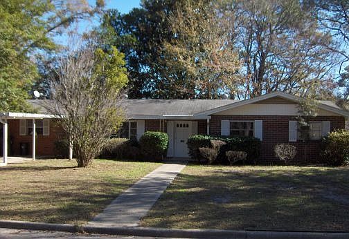 1st image of 3226 Willow Ave