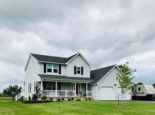 5900 Baer Rd, Sanborn, NY 14132