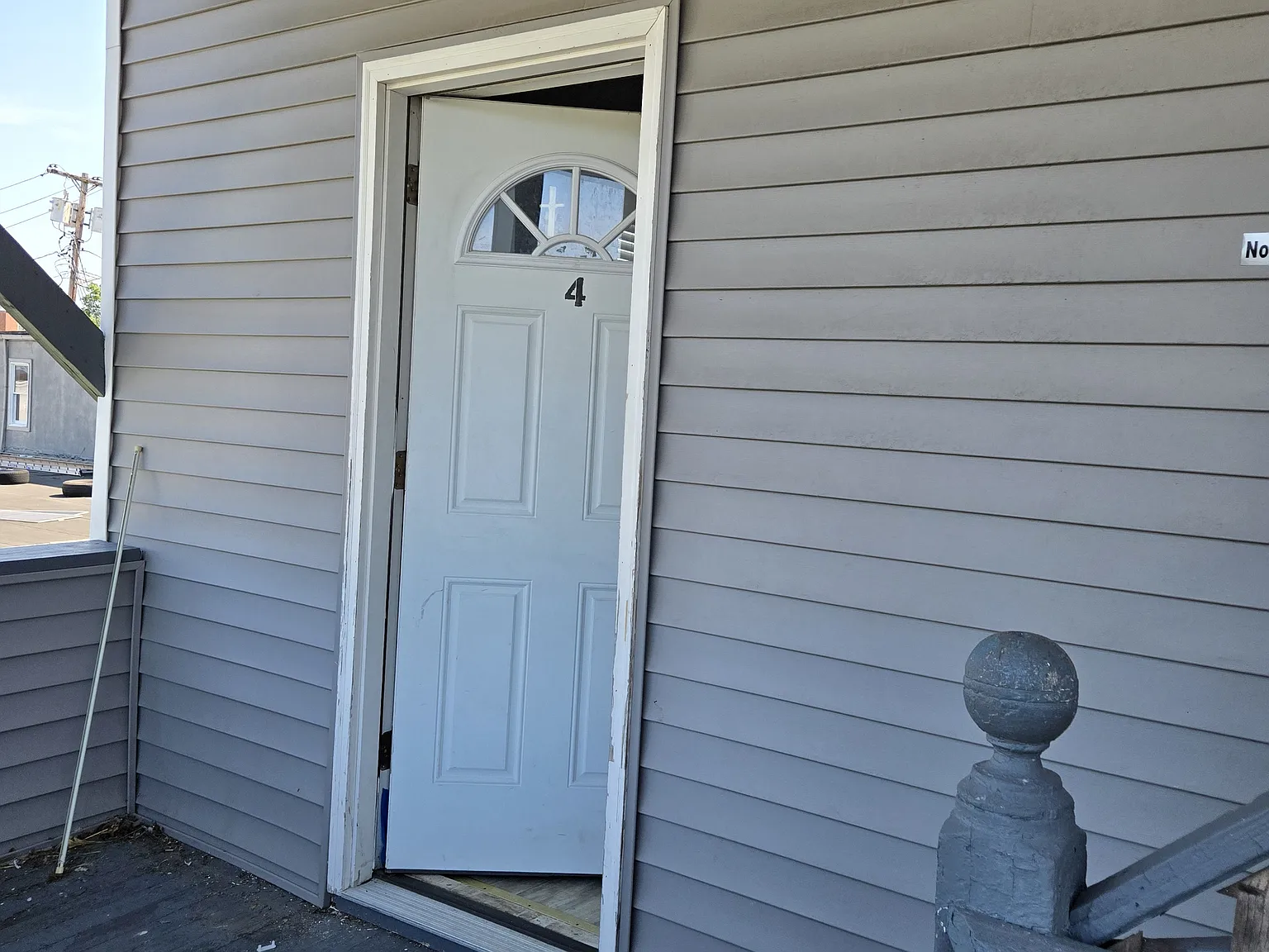 2 bed, $2,250 — Photo 1
