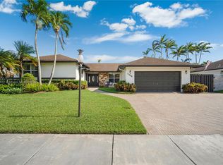 11460 SW 99th Ter, Miami, FL 33176