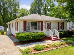 2402 Briargate Ave, Louisville, KY 40216