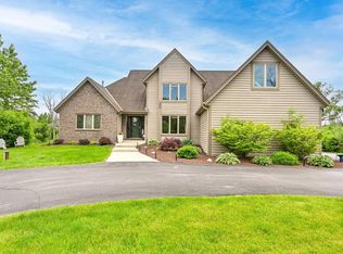 1441 W County Line Rd, River Hills, WI 53217