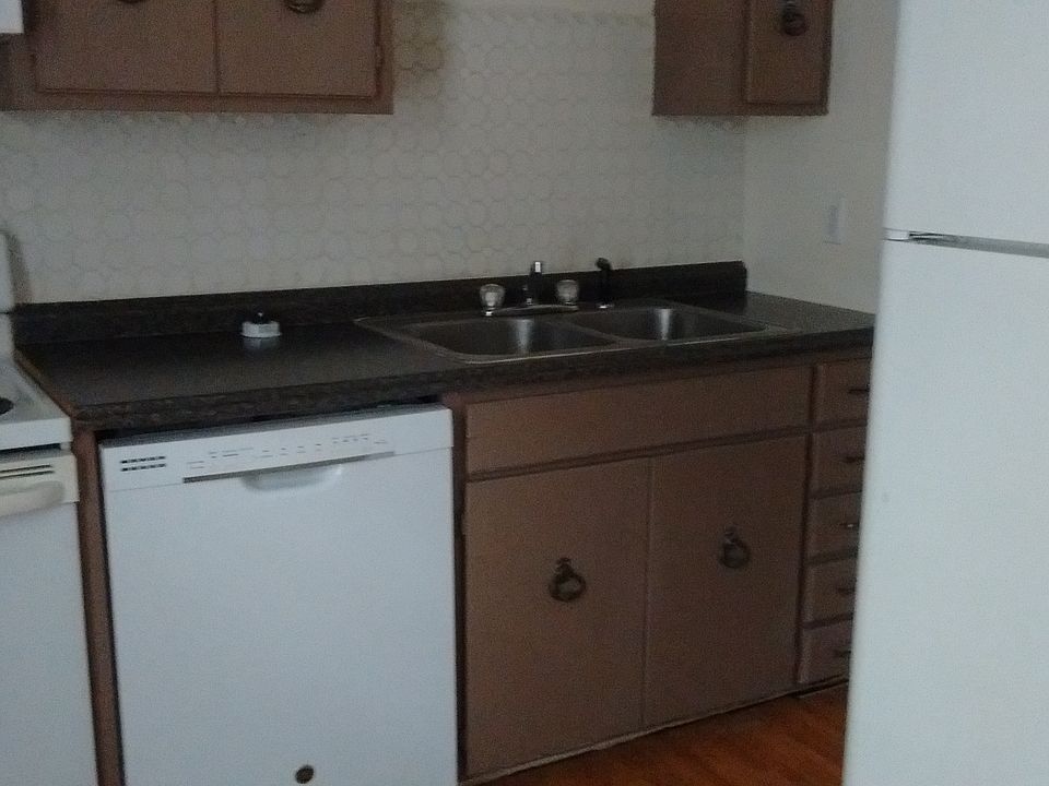 1st image of 1606 E Park Ave APT A4