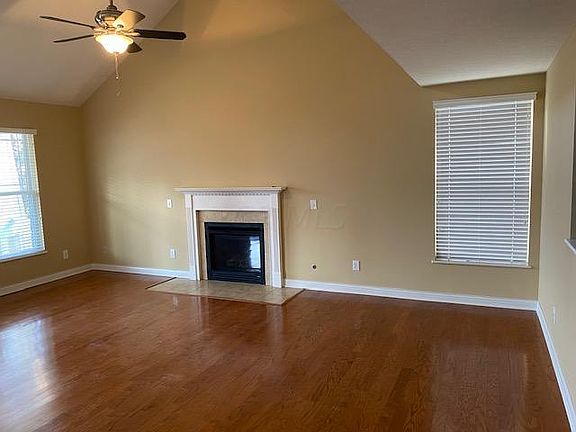 3rd image of 4424 Pebble Beach Dr
