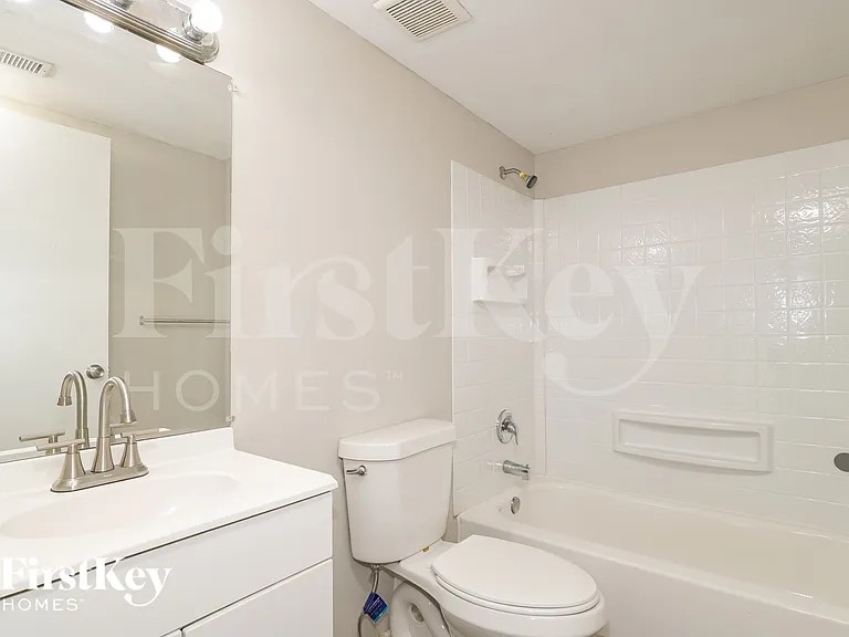 3313 Green Pasture Dr — Photo 12