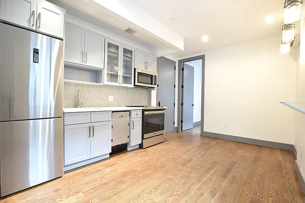 Rented by Keren Capital Group, LLC | media 39