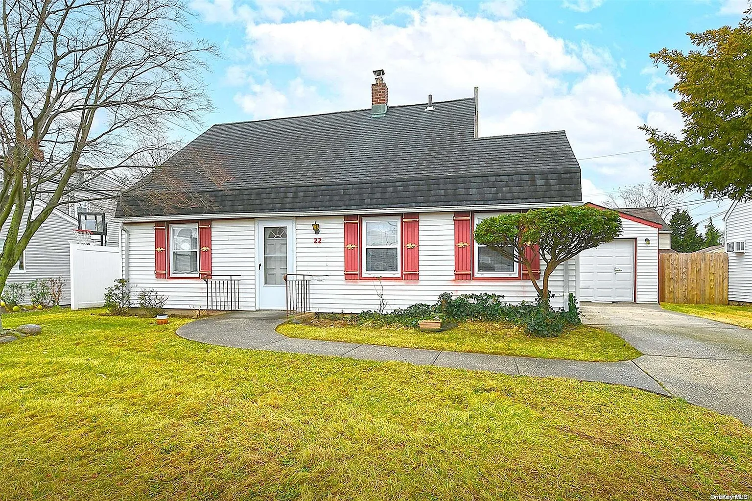 22 Harbor Lane photo 1