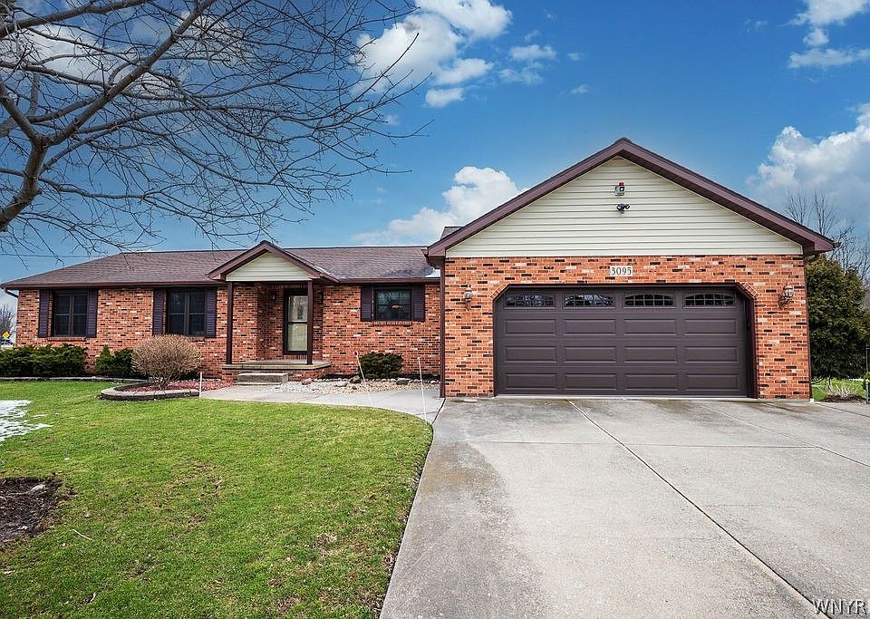 1st image of 3095 Stony Point Rd