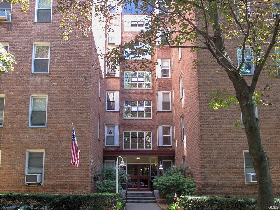 1st image of 2 Louisiana Ave APT 3F