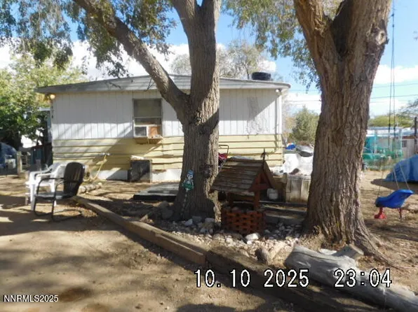 5474 Quid Ln, Sun Valley, NV 89433
