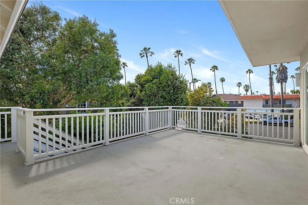 Building Photo - 928 Seaside Ct