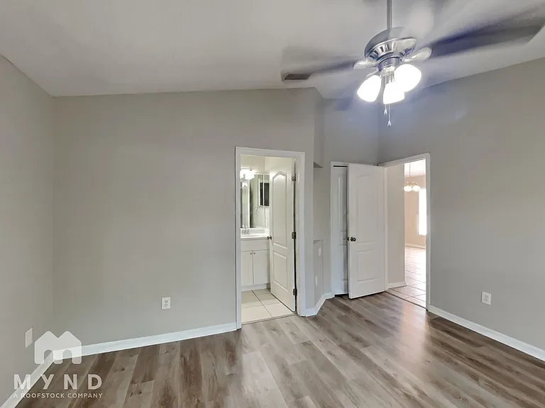 18012 Birdwater Dr — Photo 12