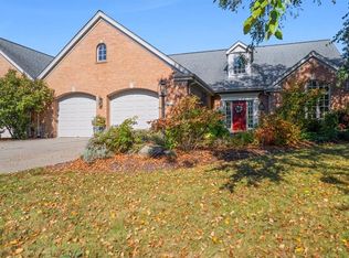 949 Red Oak Dr, Pittsburgh, PA