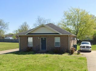 125 Rocky Rd APT B, Lebanon, TN 37087
