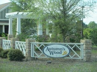 1099 Autumns Wood Cir E, Brunswick, GA 31525