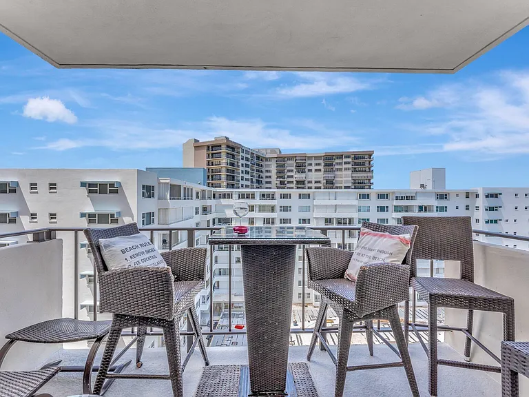 1900 S Ocean Blvd #8G — Photo 14