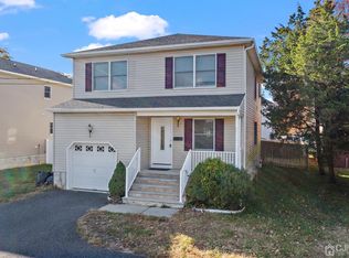 66 Helmetta Rd, Monroe Township, NJ 08831