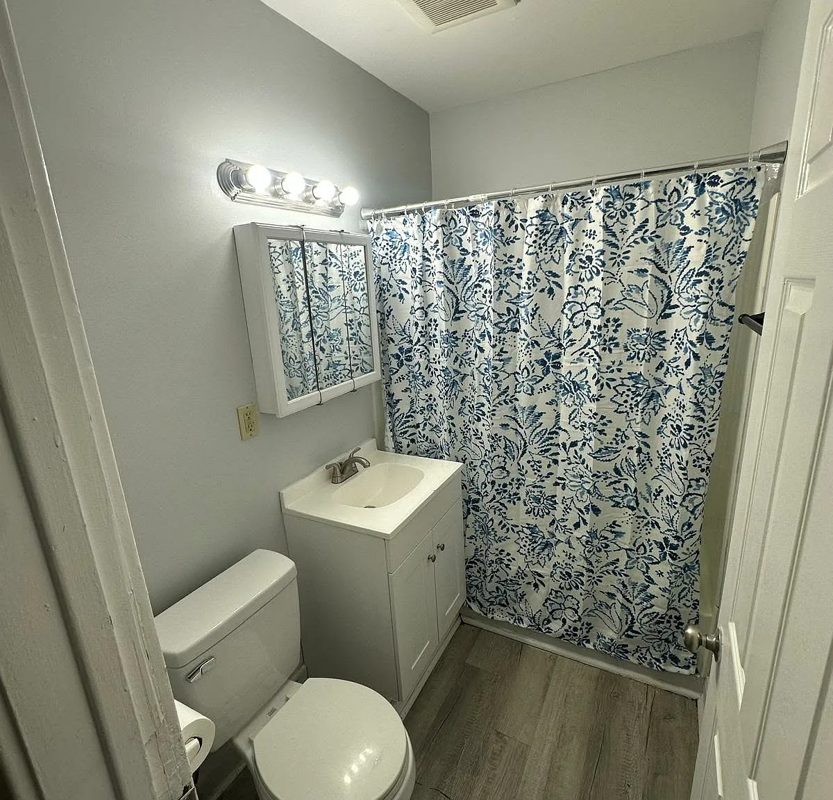 3 bed, 1200 sqft, $1,595 — Photo 3