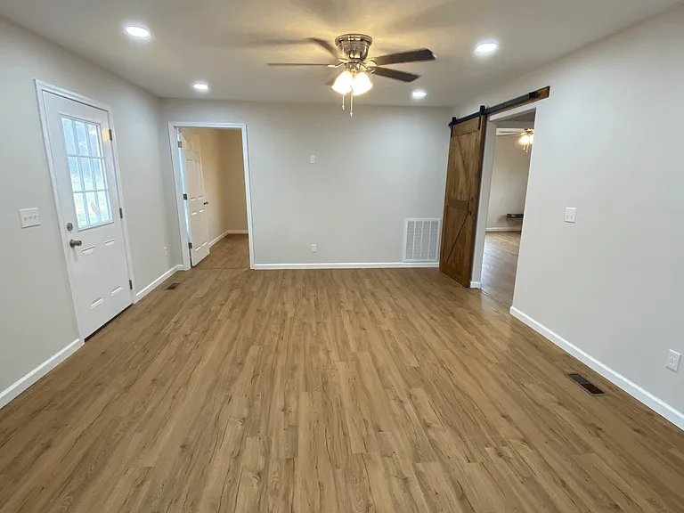 131 County Road 676 — Photo 10