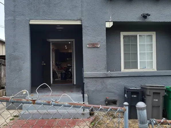 2137 E 27th St, Oakland, CA 94606