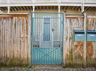 1333 Josephine St, New Orleans, LA 70130