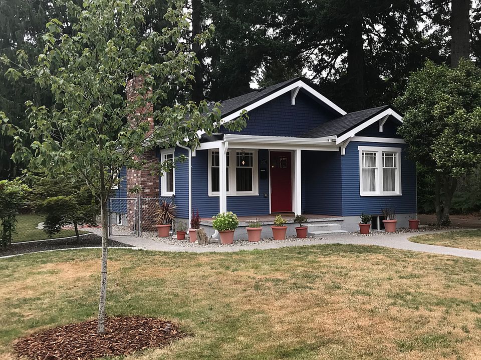 1st image of 2617 Buker St SE