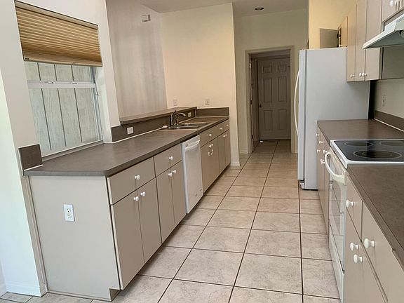 5th image of 4319 NW 36th Ter