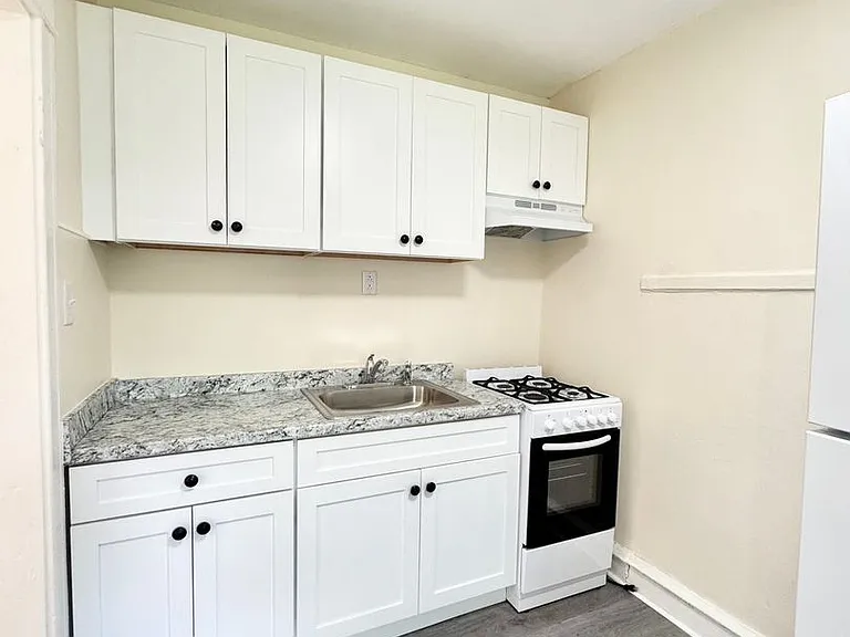 Fieldview Apartments — Photo 7