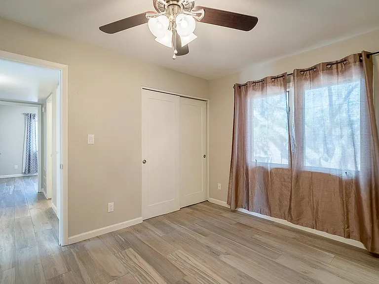 1645 E Pebble Beach Dr — Photo 45