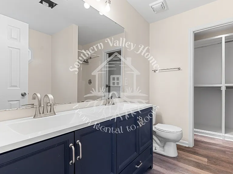 102 Duxbury Ct — Photo 23
