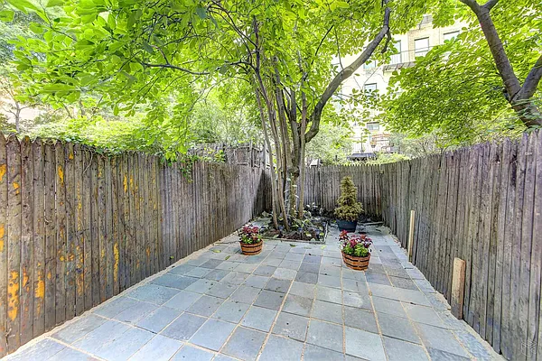 Rented by Halstead Real Estate | media 6