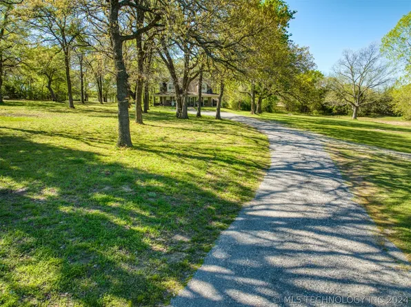 3801 Folsom Rd, Durant, OK 74701