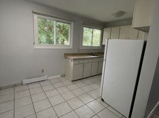 60 Southend Cres #4, Chatham Kent, ON N7M 4X8