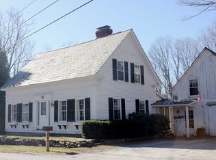 445 Middletown Rd, South Londonderry, VT 05155