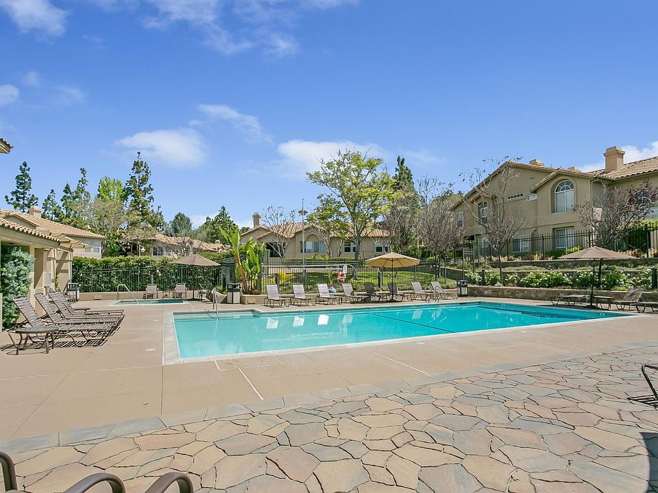 1st image of 123 Night Heron Ln