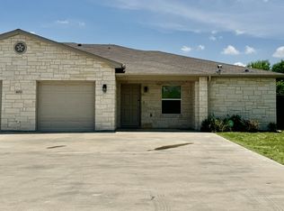 400 Lowes Blvd #B, Killeen, TX 76542