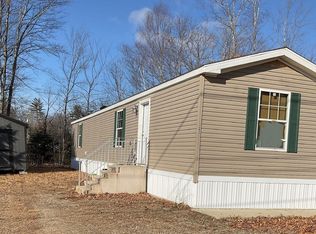 22 Leo St, Sanford, ME 04073