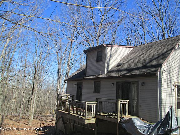 3rd image of 101 Alpine Dr