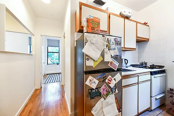 Rented by J Misrahi Realty Corp | media 4