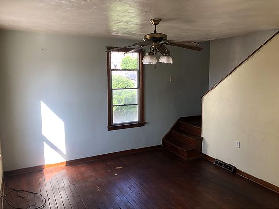 4th image of 936 McKean Ave #2
