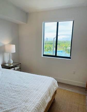 4th image of 15020 Biscayne Blvd #512