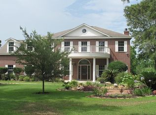 9350 Kai Dr, Beach City, TX 77523